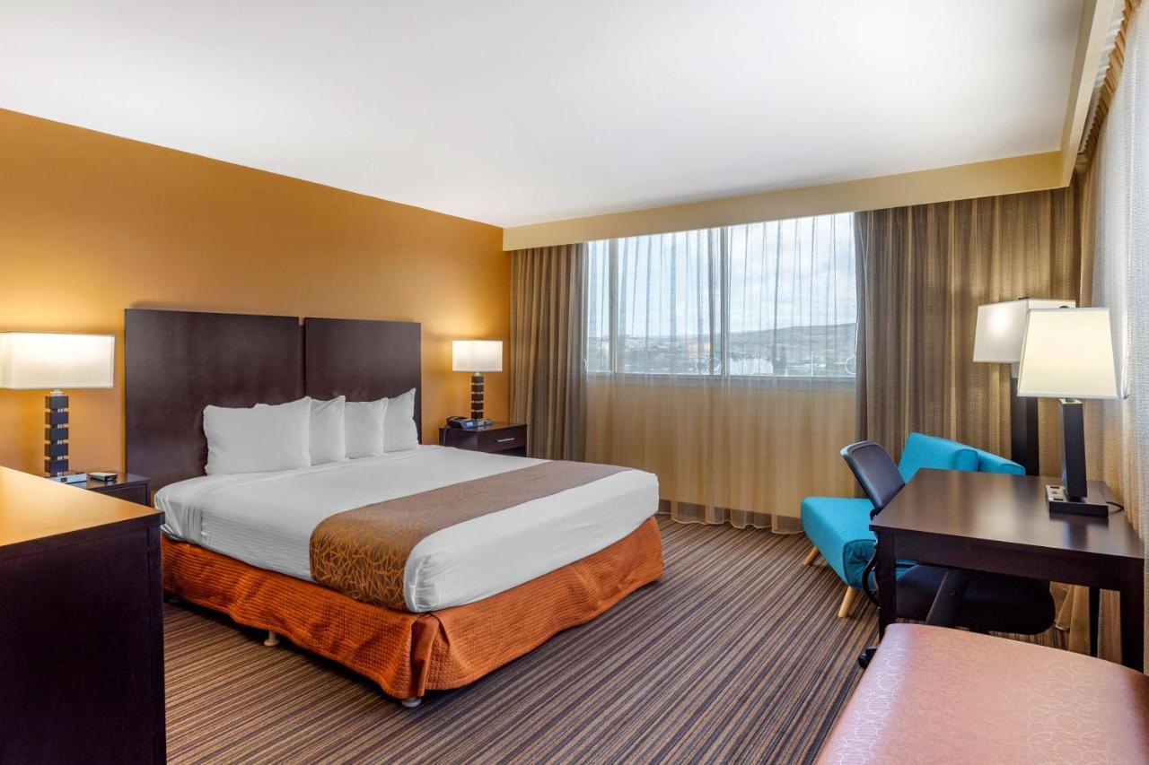 Best Western The Plaza Airport - Free Breakfast Hotel Honolulu
