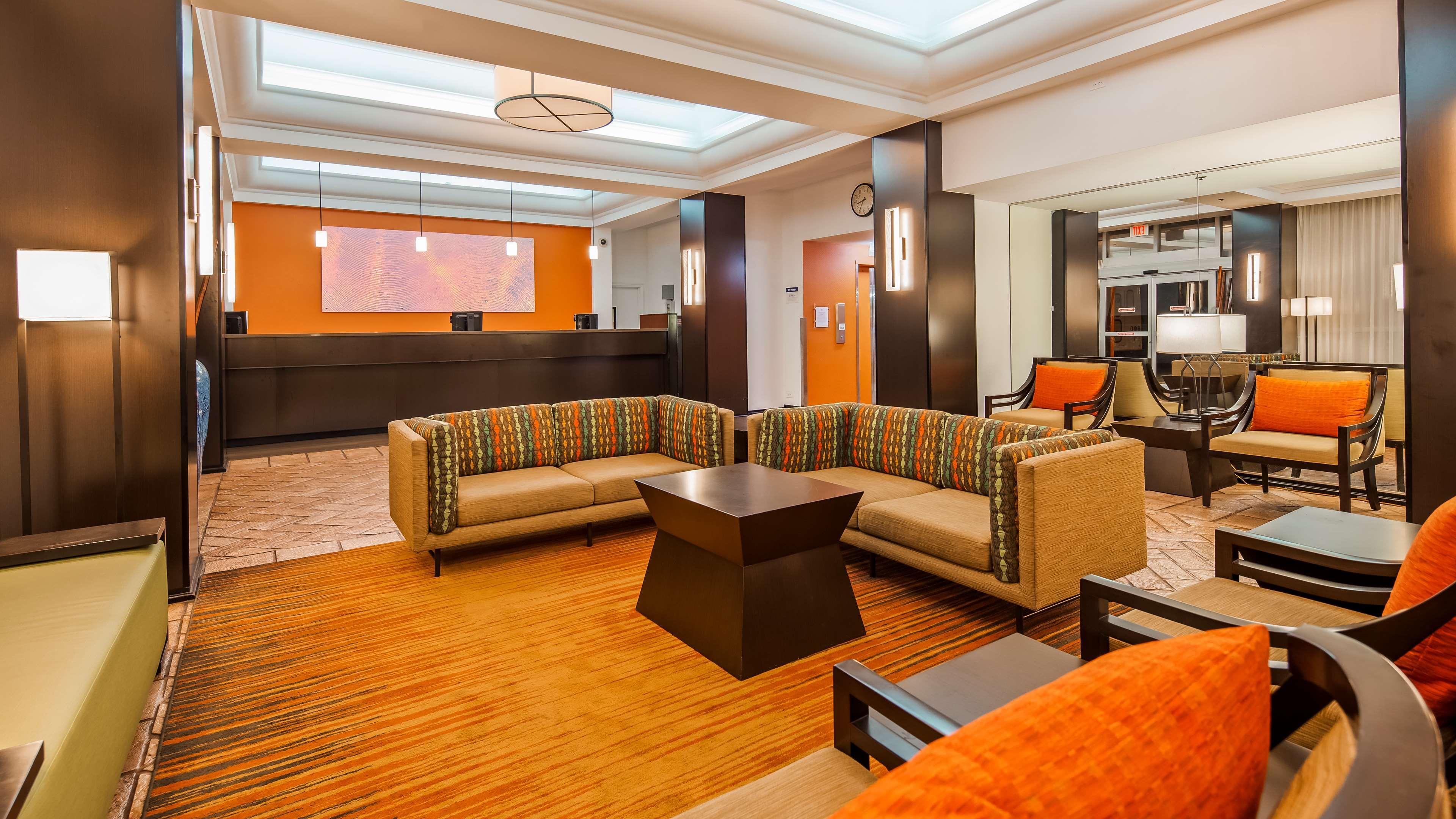 Best Western The Plaza Airport - Free Breakfast Honolulu